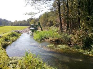 V povprečju je bilo očiščenih približno 3m3 po tekočem metru struge.